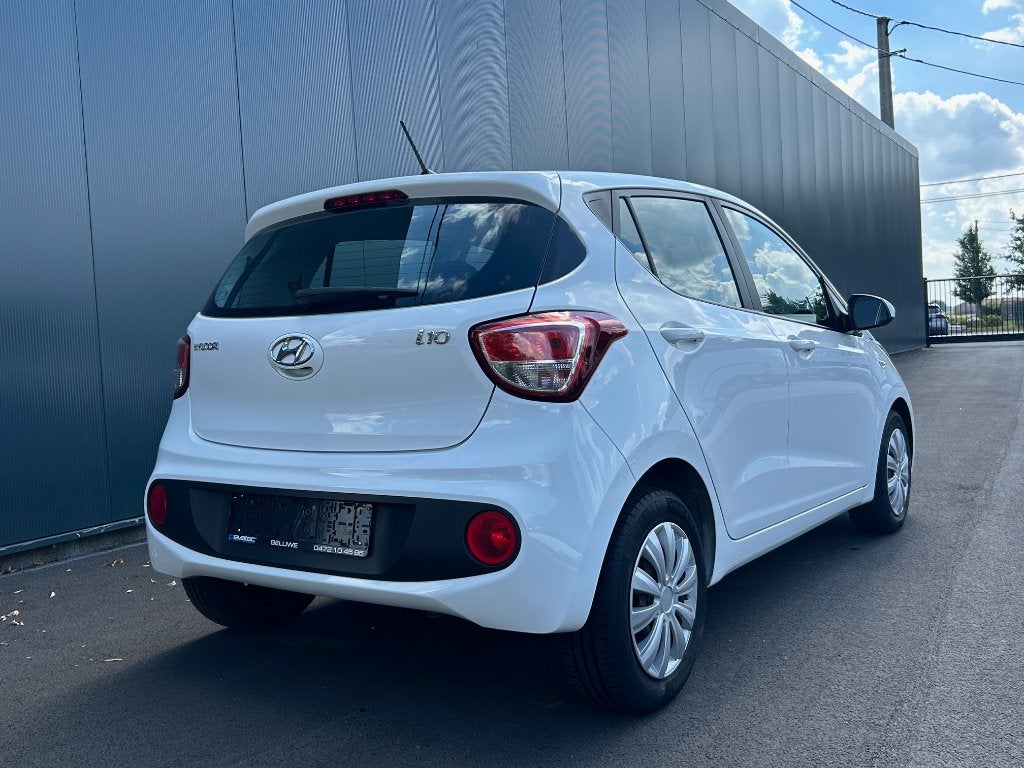 Hyundai i10, Auto's, Voorwielaandrijving, Stof, Wit, Handgeschakeld
