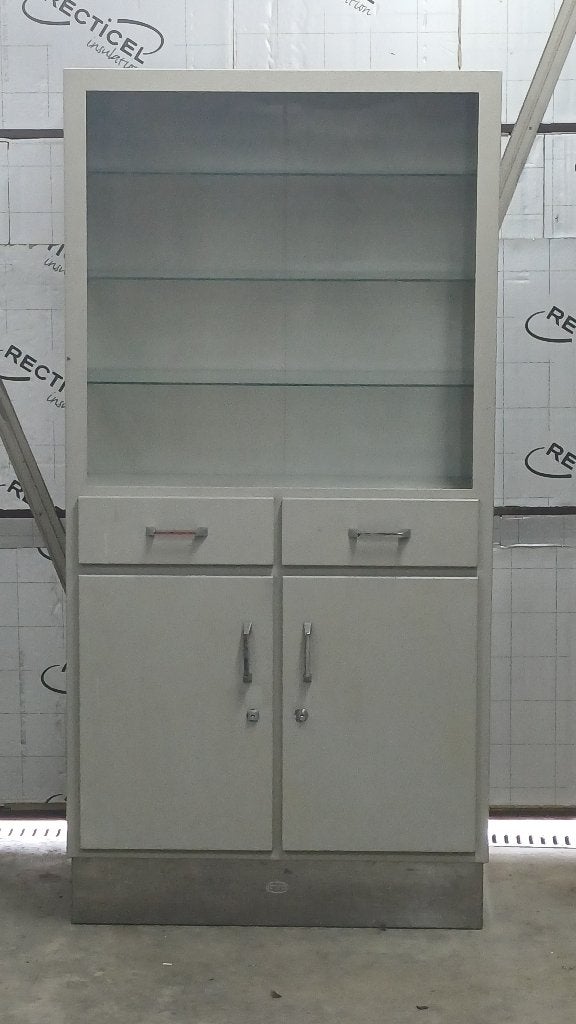 vitrine en fer avec portes coulissantes en verre,, Maison & Meubles, Armoires | Vitrines, Utilisé, 150 à 200 cm, 50 à 100 cm, 25 à 50 cm
