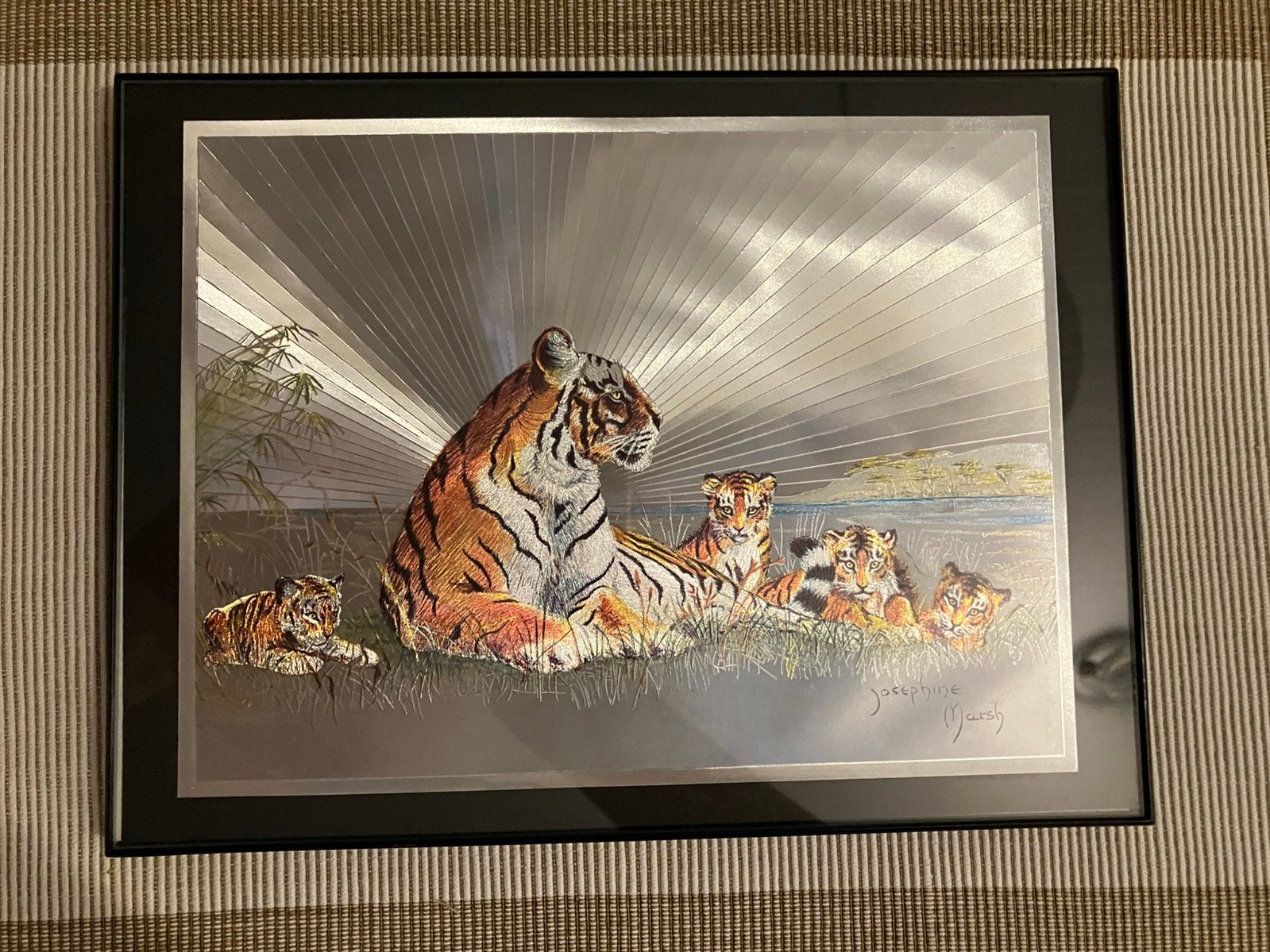 Tigre avec oursons - hologramme Dufex Art, Antiquités & Art, Enlèvement ou Envoi, Autres techniques, Métal, Passe-partout
