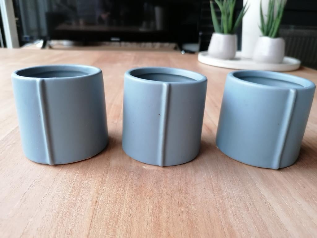 Set van 3 kleine bloempotjes Céline de Lys, Ophalen of Verzenden, Zo goed als nieuw