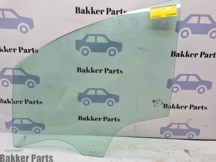 Portierruit 4Deurs links-voor van een Opel Crossland X, Gebruikt, -, -, Opel