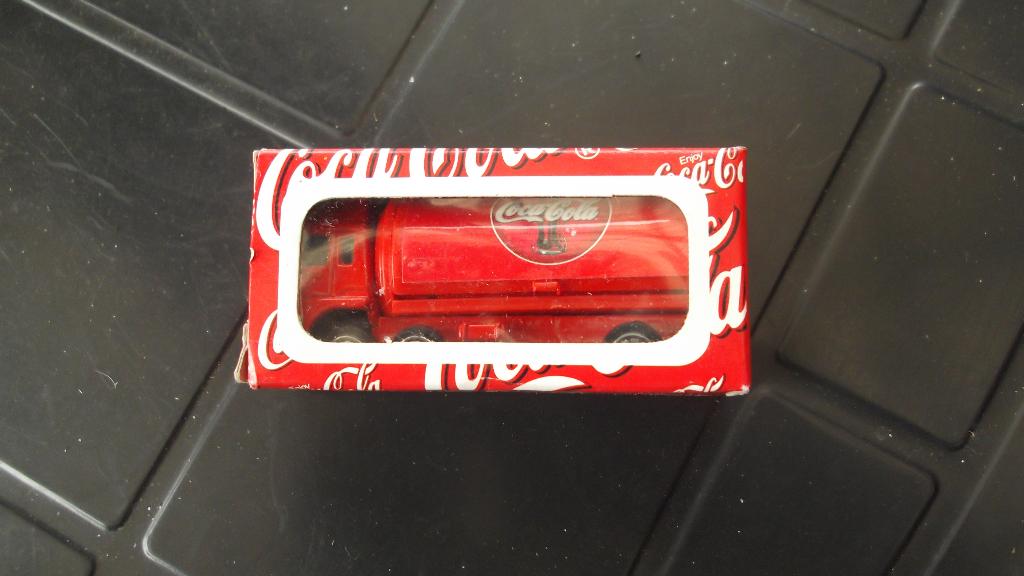 CAMION""COCA COLA""8 CM(NEUF), Collections, Enlèvement ou Envoi, Neuf