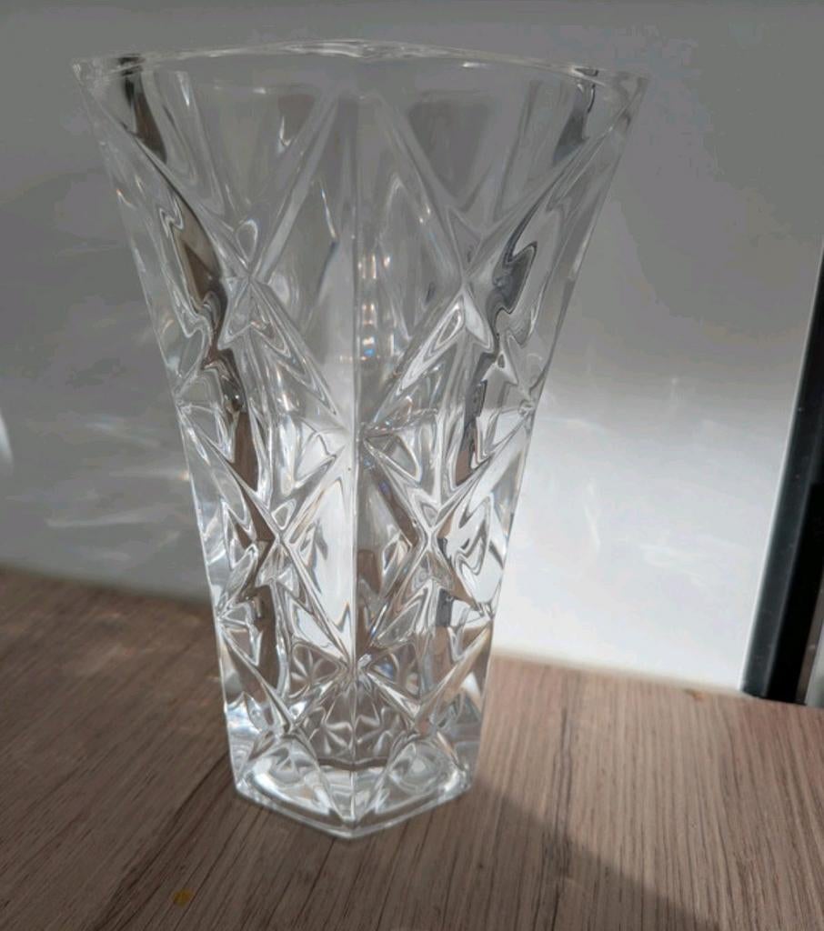 Vase en cristal, Enlèvement ou Envoi