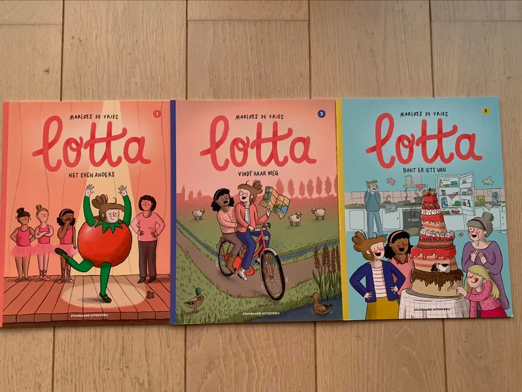 3 strips Lotta, Marloes De Vries, Ophalen of Verzenden, Zo goed als nieuw, Meerdere stripboeken