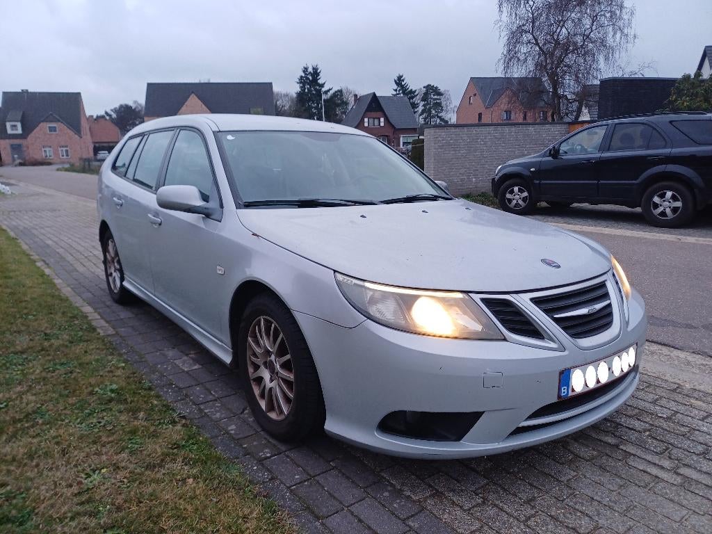 EXPORT Saab 9-3 1.9 TiD, Autos, Saab, Argent ou Gris, Achat, 110 kW, Entreprise