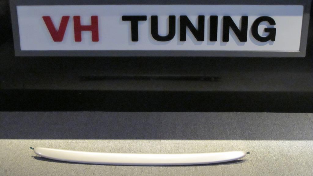 Toyota Corolla A9 anatomik spoiler, Ophalen