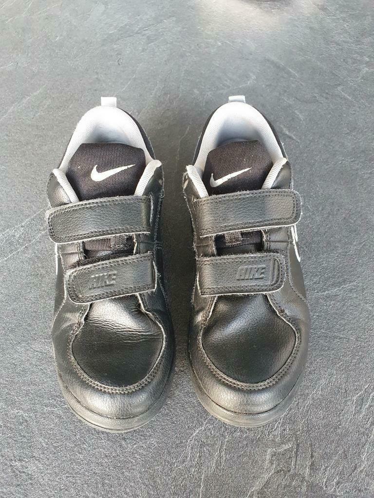 zwarte Nike schoenen - maat 34, Ophalen, Schoenen, Zo goed als nieuw, Nike