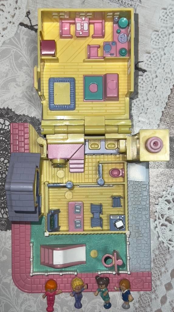 Polly pocket schooltje 1993 volledig, Ophalen of Verzenden, Overige typen