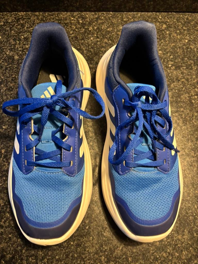Adidas sportschoenen maat 38, Adidas, Overige typen, Ophalen of Verzenden, Zo goed als nieuw
