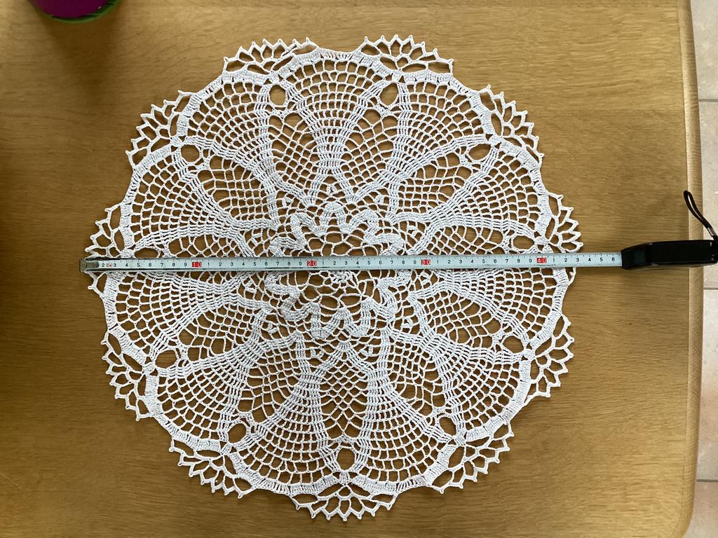 Fijne gehaakte onderlegger 43cm, Hobby en Vrije tijd, Ophalen of Verzenden, Zo goed als nieuw, Haken