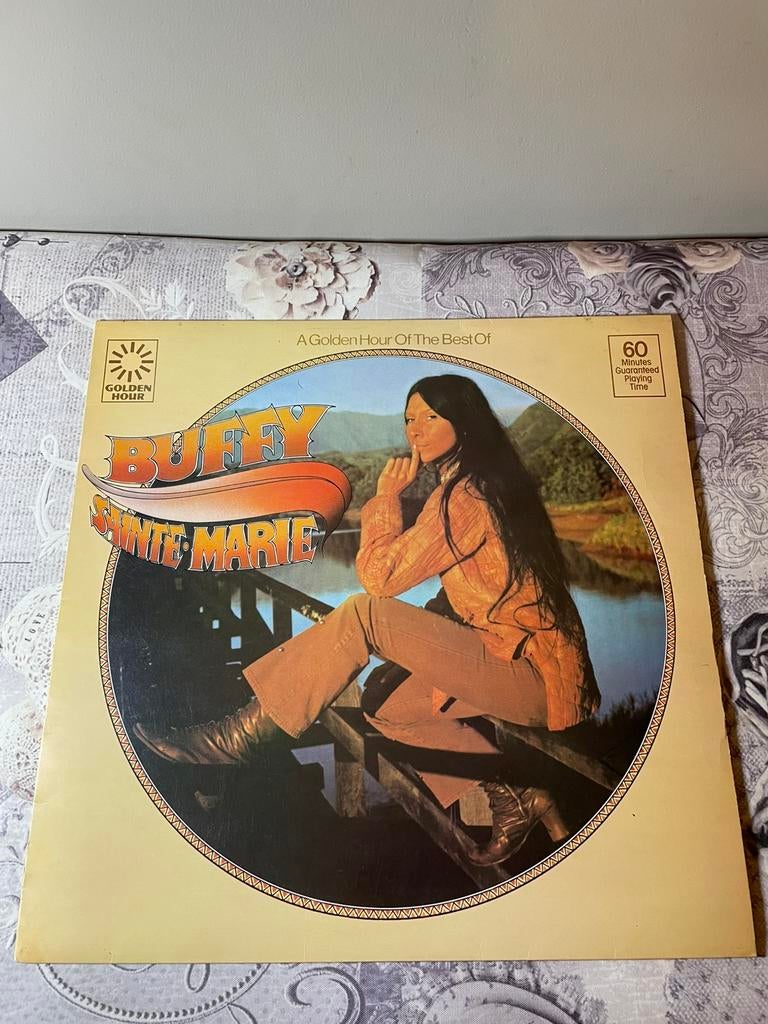 Buffy Sainte-Marie, Enlèvement ou Envoi, Comme neuf