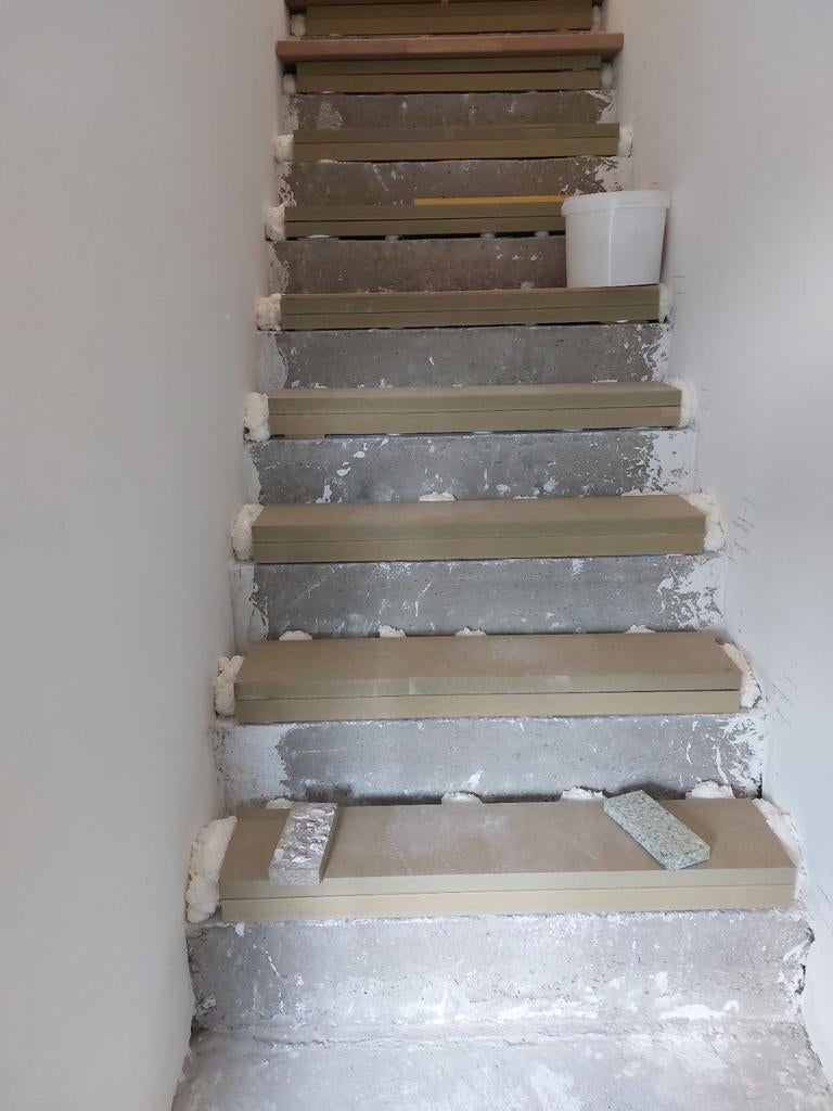 Bekleden van betontrappen in alle houtsoorten