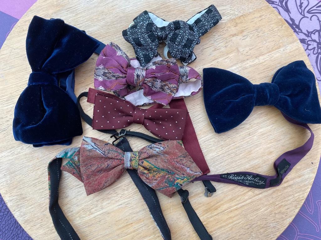 Lot de 6 noeuds papillon, Enlèvement ou Envoi, Porté, Autres couleurs, À motif