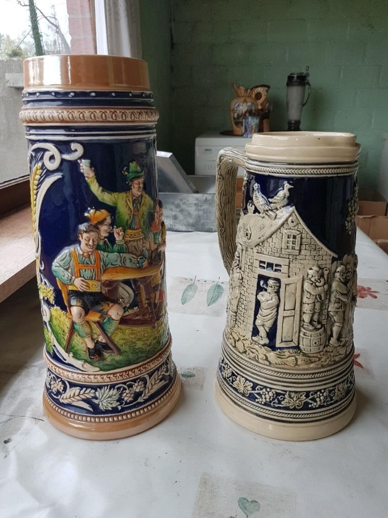 twee duitse bierkruiken, Ophalen