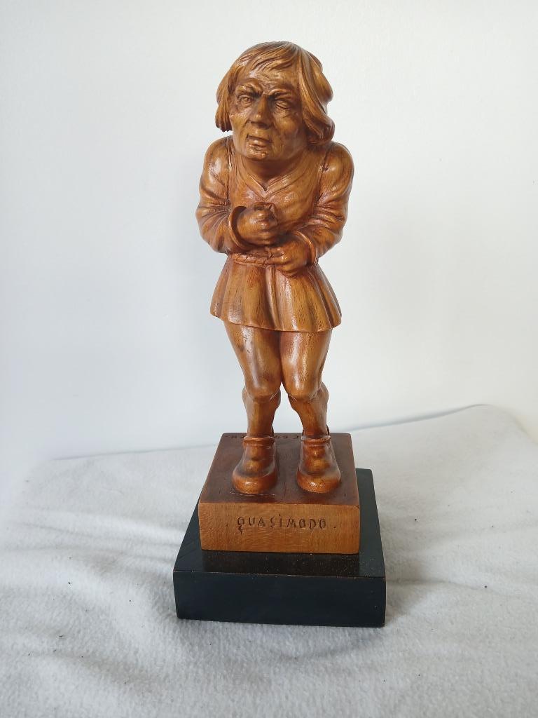 2 Antieke houten beeldjes Jef De coninck, Ophalen