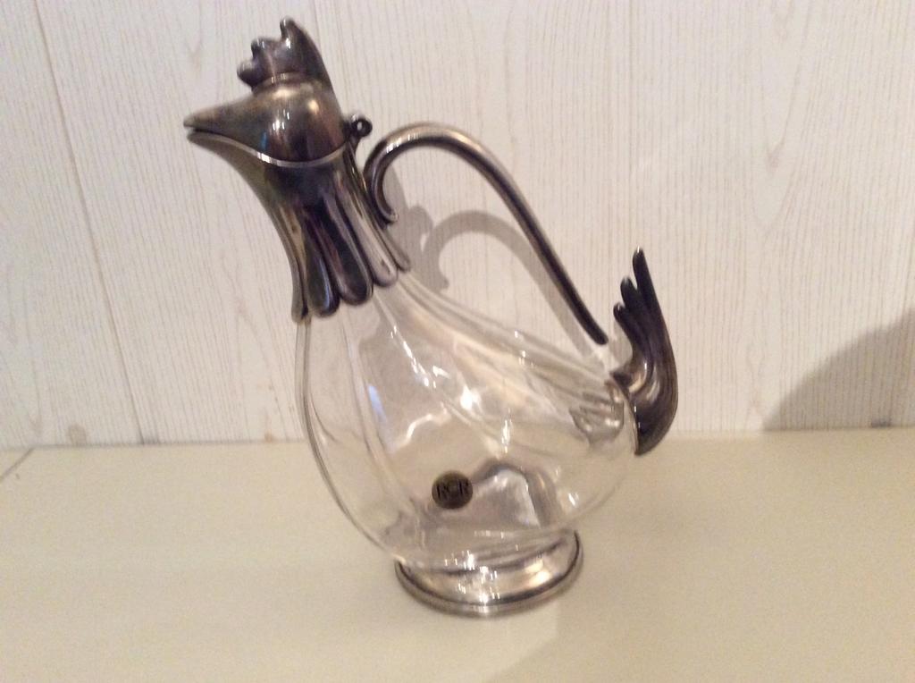 Verseuse ou carafe à vin/en cristal/en métal argenté, Enlèvement ou Envoi
