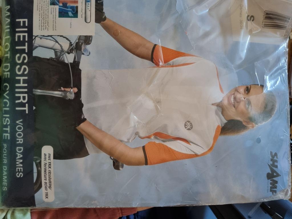 *** nieuw ***Fietsshirt Shamp voor dames, maat 36 - 38 small, Shamp, Nieuw, Ophalen of Verzenden, Hardlopen of Fietsen