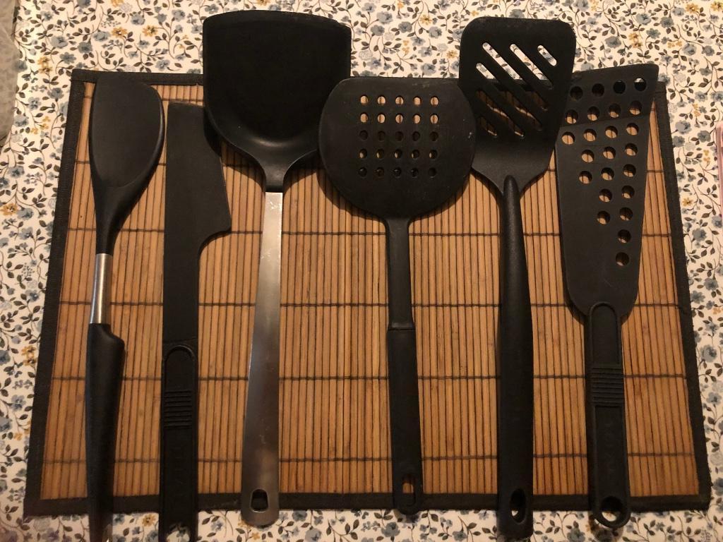 Divers Ustensiles cuisine, couverts, range couverts,passoire, Enlèvement, Utilisé