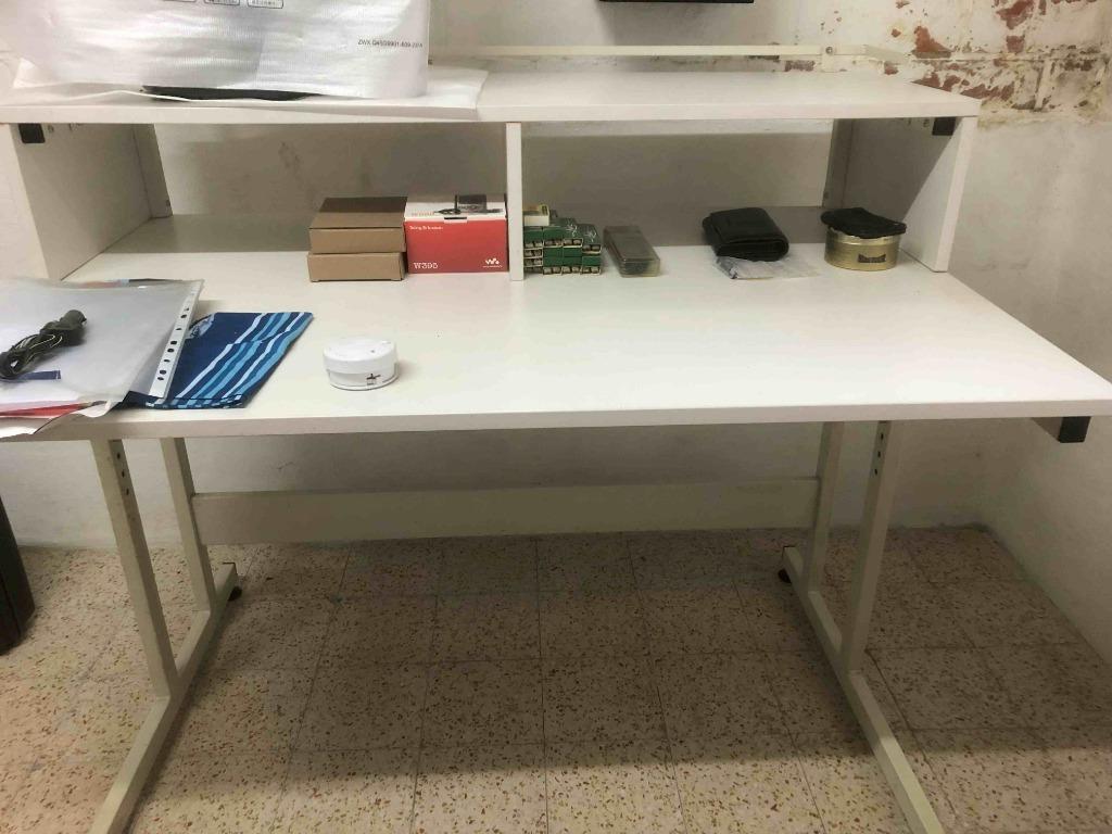 witte computer tafel, Ophalen, Zo goed als nieuw, 80 cm of meer, Overige houtsoorten