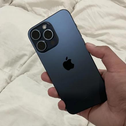 IPHONE 15 PRO NIEUWSTAAT, Télécoms, Téléphonie mobile | Apple iPhone, 128 GB, Comme neuf, Enlèvement, Sans abonnement