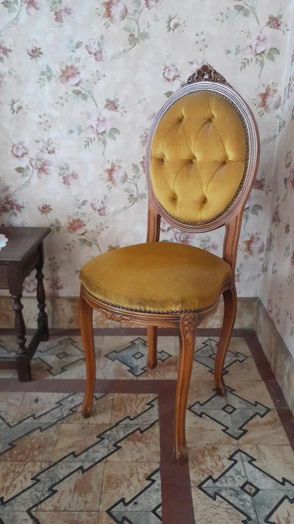 Louis XVI stoel oker velours, Antiek en Kunst, Ophalen