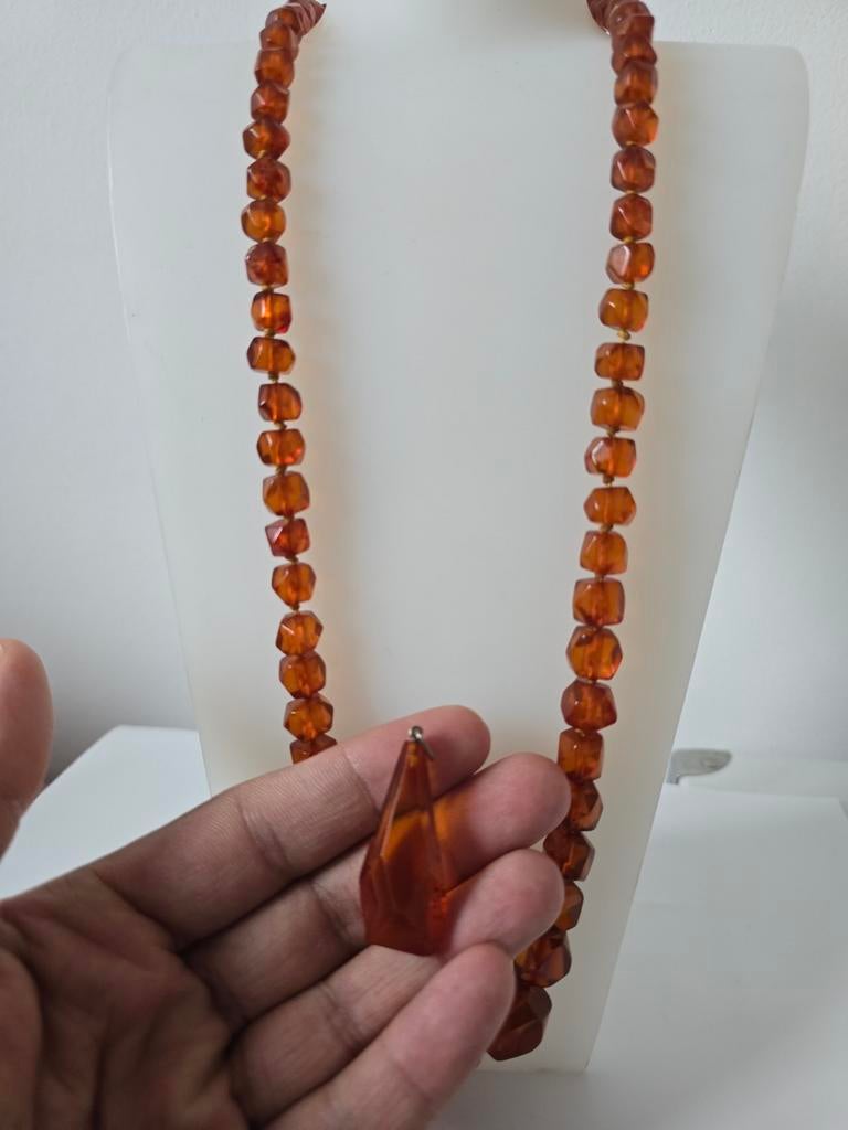 Amber ketting met hanger, Ophalen of Verzenden, Met hanger