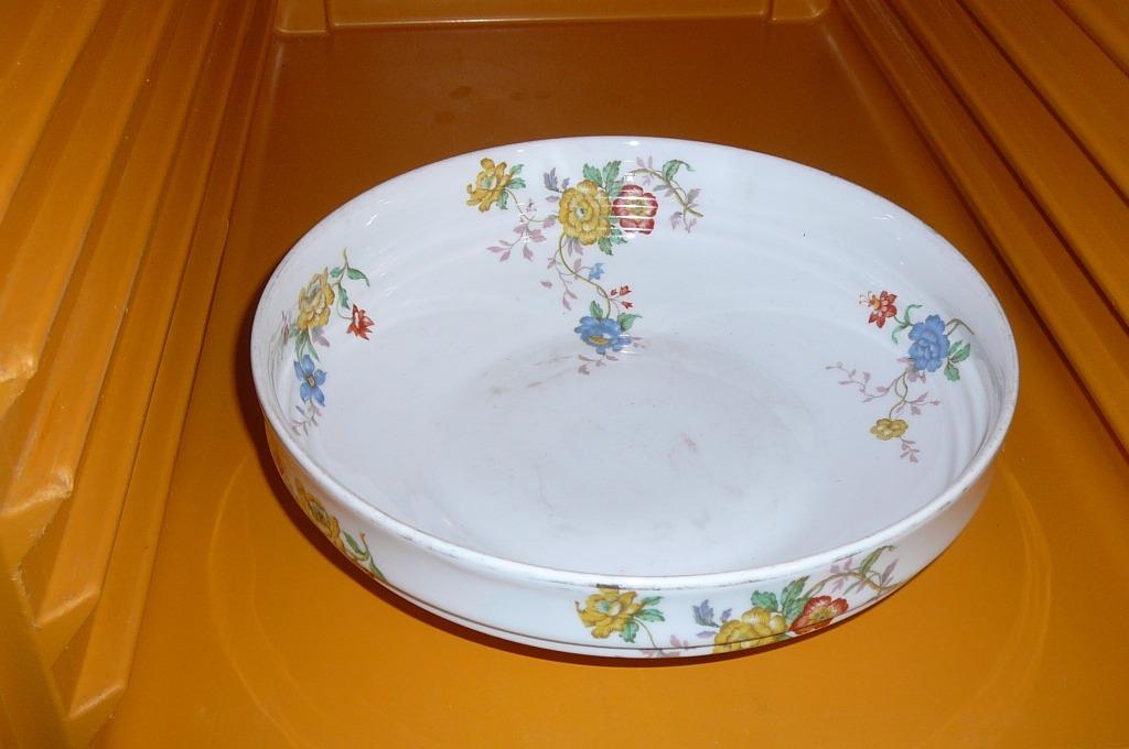 Grote porseleinen serveerschotel  (doos 13), Ophalen of Verzenden