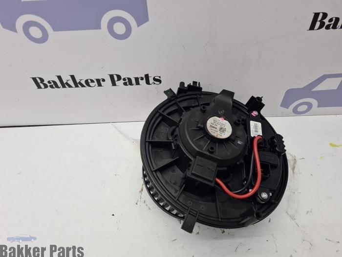 Kachel Ventilatiemotor van een Volkswagen Tiguan, Gebruikt, -, Volkswagen, -