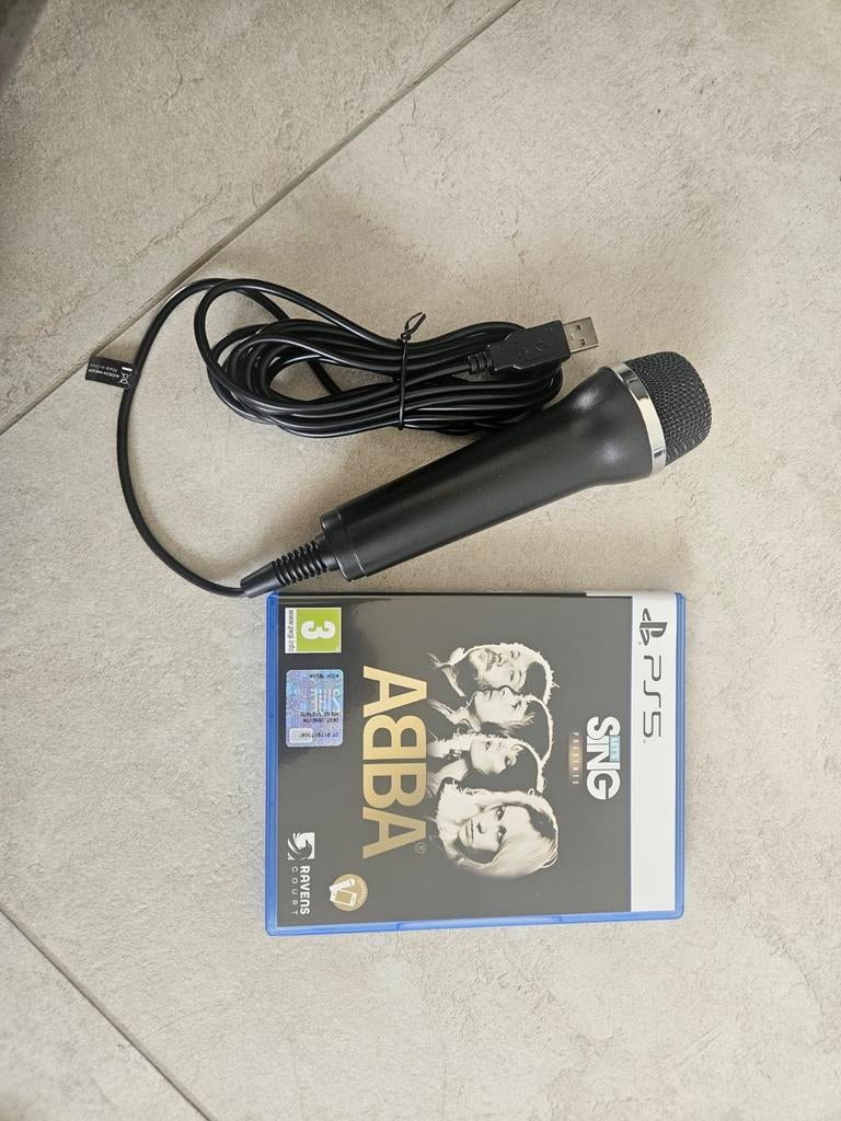 Abba lets sing met microfoon, Ophalen