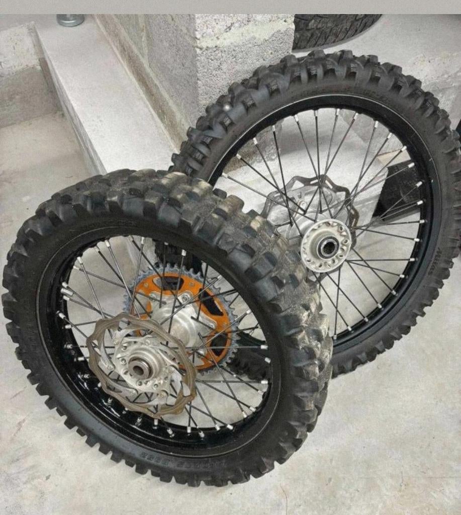 Wielen KTM met BIB-mousses, Motoren, Bedrijf, Enduro