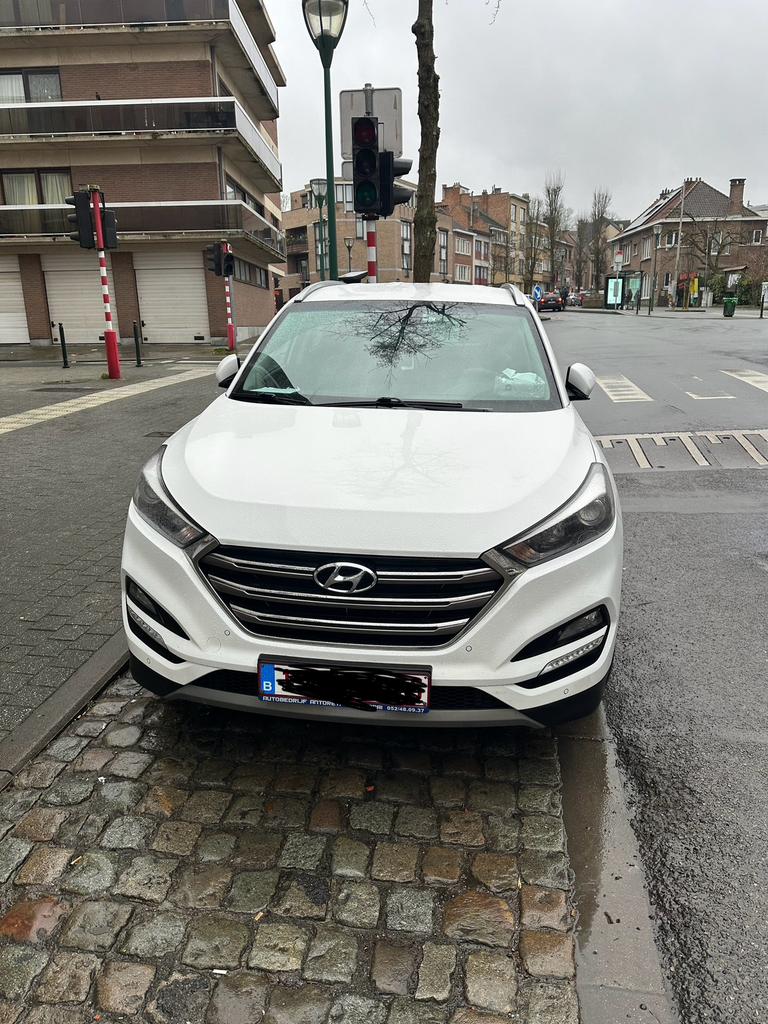 Hyundai tucson 2017 diesel 1.7 153000klm, Autos, Hyundai, Cuir, Achat, Euro 6, Boîte manuelle