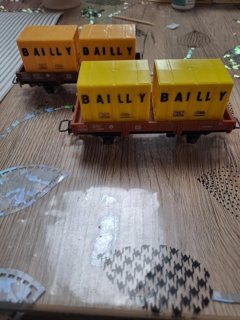 Lot de 2 wagons conteneurs Jouef HO (39), Enlèvement ou Envoi, Utilisé, Jouef