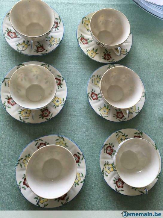 6 tasses et sous tasses, Enlèvement