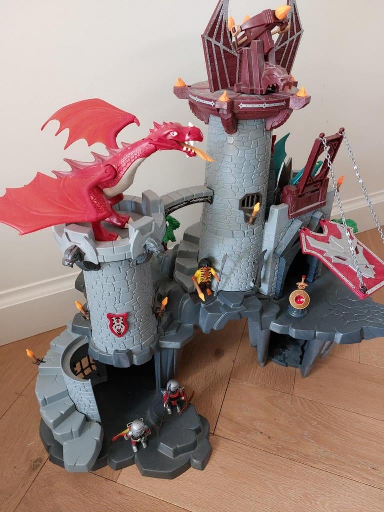 Playmobil 5996 Forteresse Dragon Knight, Enfants & Bébés, Jouets | Playmobil, Enlèvement, Comme neuf