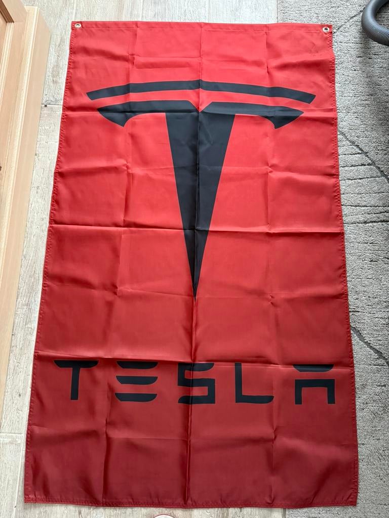 Tesla-vlag, Diversen, Vlaggen en Wimpels, Ophalen of Verzenden, Zo goed als nieuw