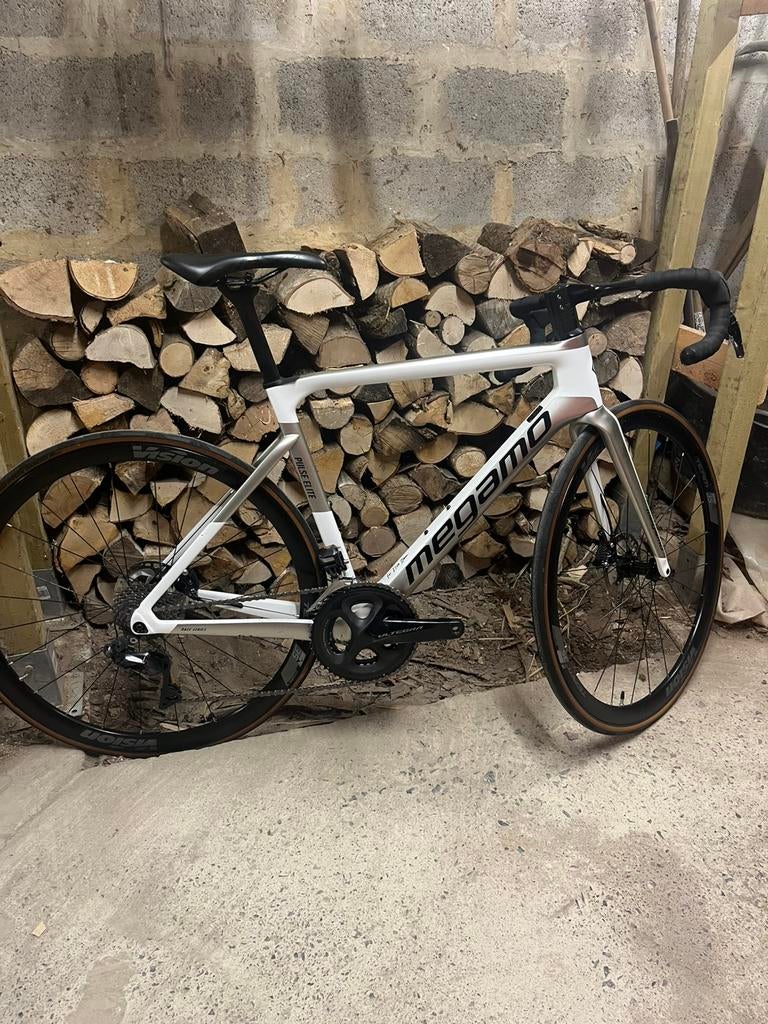 Megamo pulse elite, Enlèvement