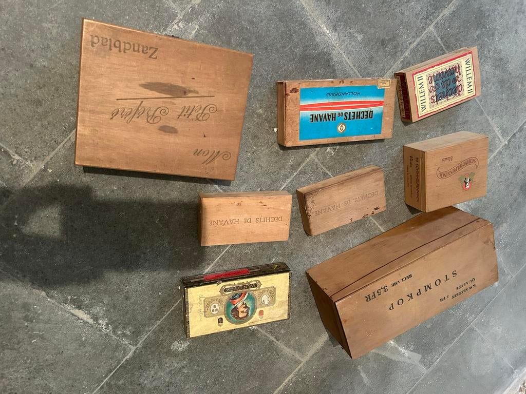 Boîte vintage, Enlèvement, Utilisé
