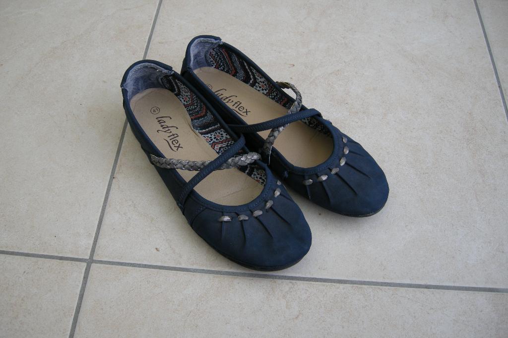 Schoenen maat 41, Enlèvement ou Envoi, Ladyflex, Comme neuf, Bleu