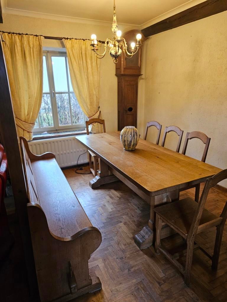 Magnifique salle à manger, Ophalen