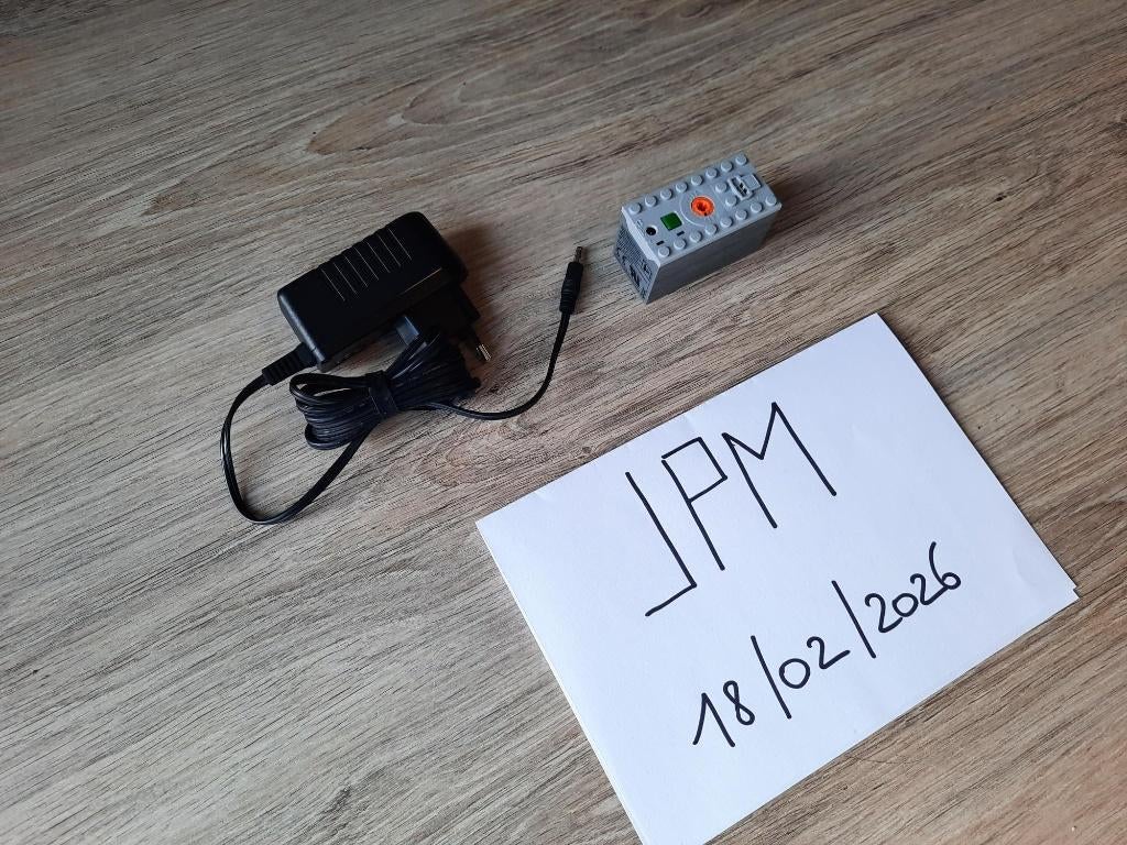 LEGO rechargeable battery box met oplader (8878), Ophalen of Verzenden, Nieuw, Lego