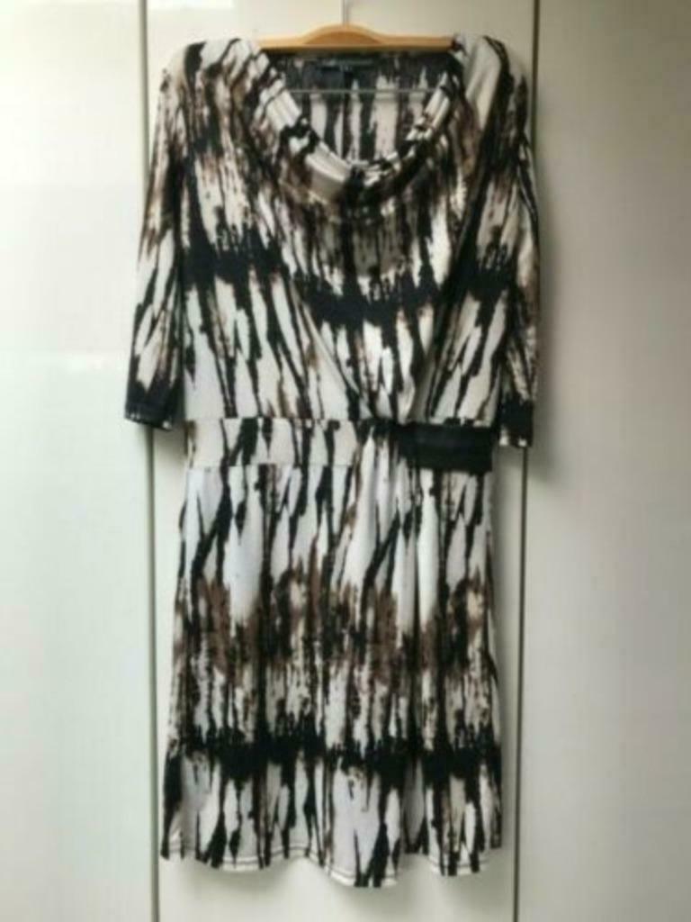 Robe TQF Collection - Taille S *, TQF, Enlèvement ou Envoi, Comme neuf, Taille 36 (S)