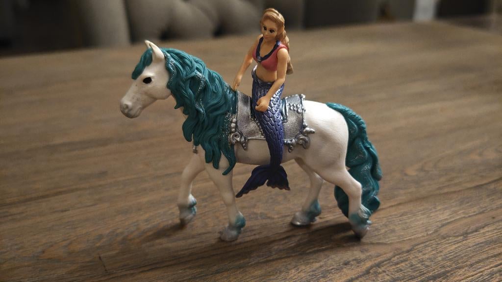 Schleich Bayala Gabriella 70558 – compleet met paard, Ophalen of Verzenden, Zo goed als nieuw