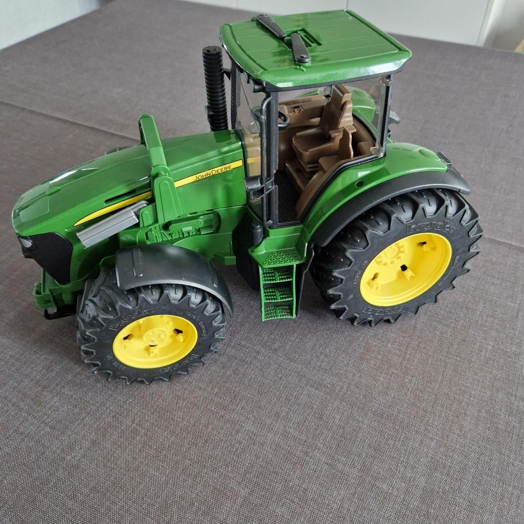 Grote speelgoedtractor John Deere, zo goed als nieuw, Kinderen en Baby's, Speelgoed |Speelgoedvoertuigen, Ophalen, Zo goed als nieuw