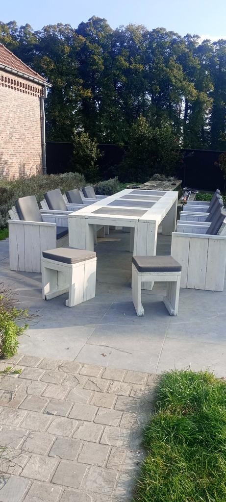 Houten tuintafel, Ophalen, Zo goed als nieuw