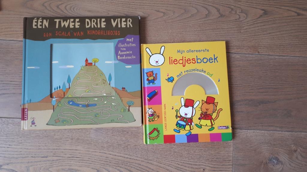 Muziekboeken kinderen, Ophalen of Verzenden, Gelezen