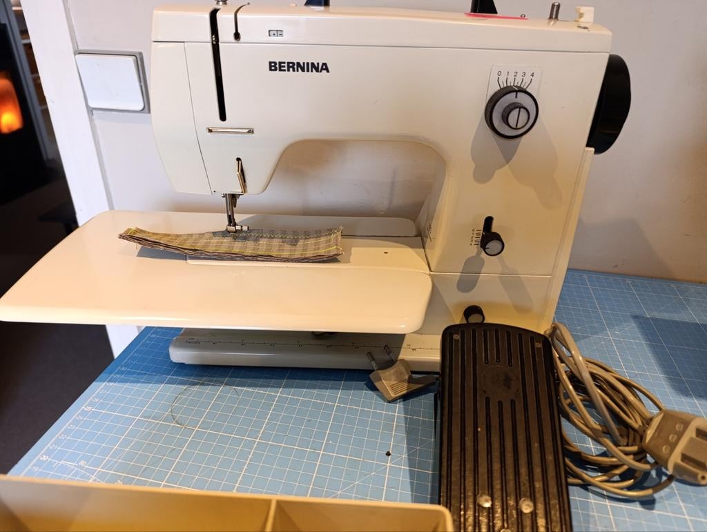Machine à coudre Bernina 800, Enlèvement, Machine à coudre, Bernina