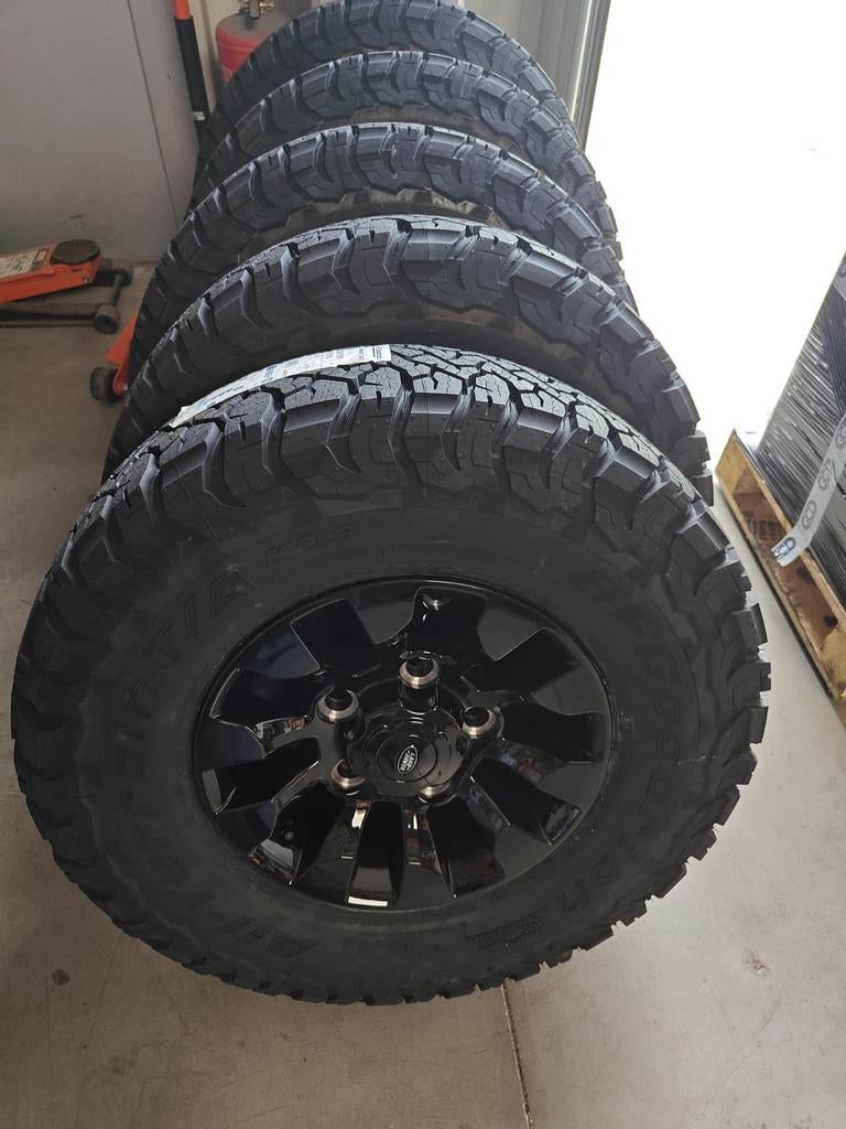 sawtooth 16" velgen met BF Goodrich AT KO3 voor Defender, Ophalen, Nieuw, Rover