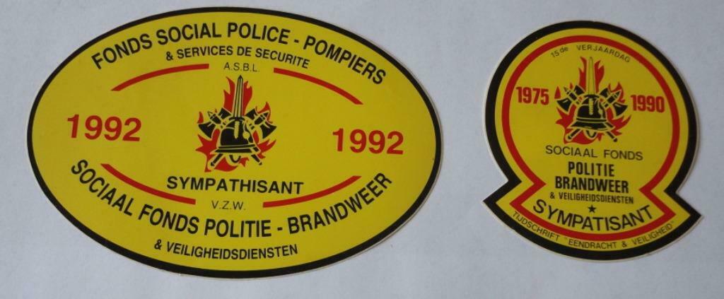 2 autocollants fonds social police pompiers 1990 – 1992, Collections, Enlèvement ou Envoi