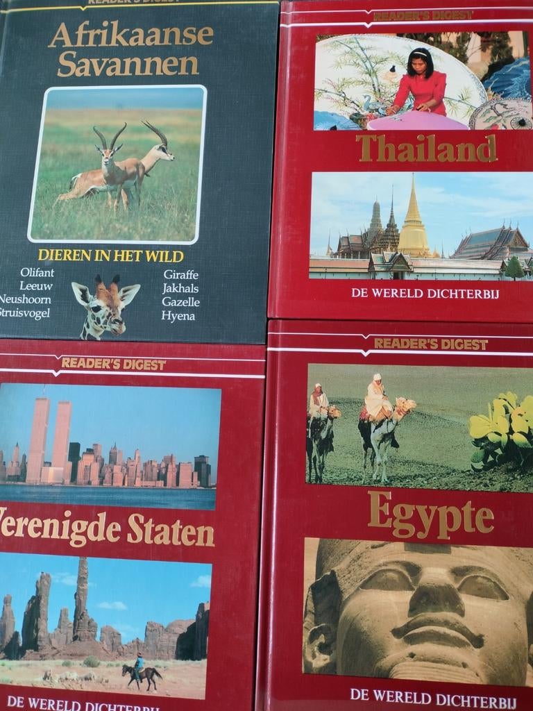 Readers Digest: Afrikaanse Savannen; Egypte; Thailand; VS, Ophalen of Verzenden, Zo goed als nieuw