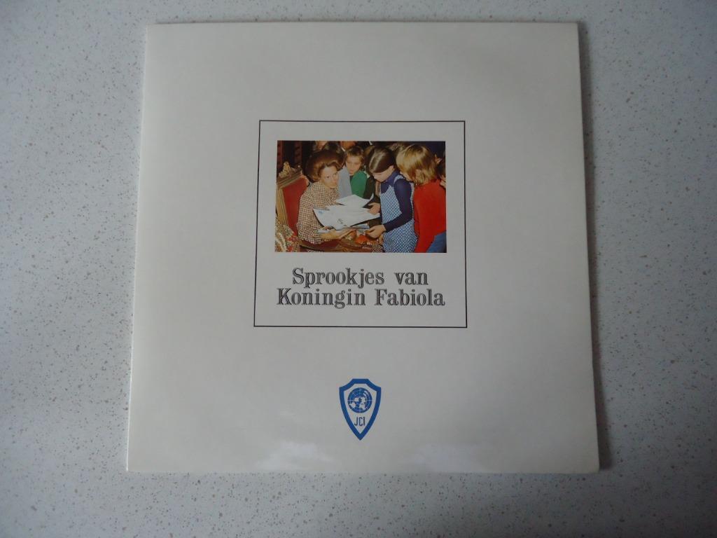 LP van Mimi Smith "Sprookjes van Koningin Fabiola" anno 1979, Cd's en Dvd's, Vinyl | Kinderen en Jeugd, Ophalen of Verzenden, Zo goed als nieuw